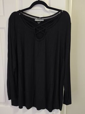 Daniel Rainn Black Long Sleeve Top with Crisscross Cage Neckline 3x NWT